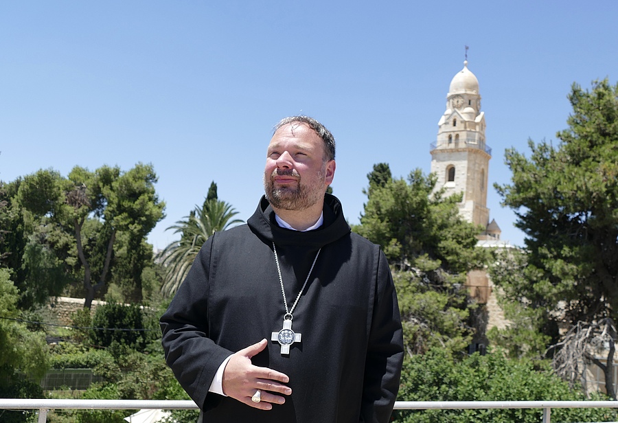Der Abt Nikodemus Schnabel warnt vor einem eskalierenden Christenhass radikaler Juden in Israel.