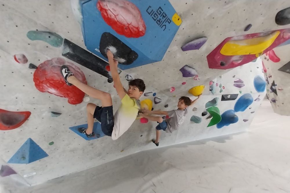 Schul Olympics Bouldern 