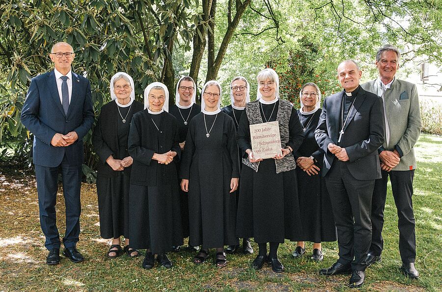 Die Barmherzigen Schwestern von Zams luden zum großen Jubiläumstag mit Einblicken in 200 Jahre Ordensgeschichte.