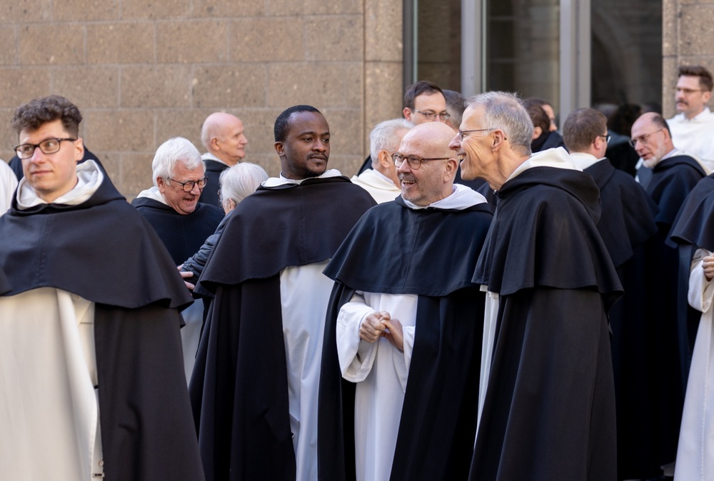 Rund 140 Ordensleute gehören der neuen Dominikaner-Provinz an.