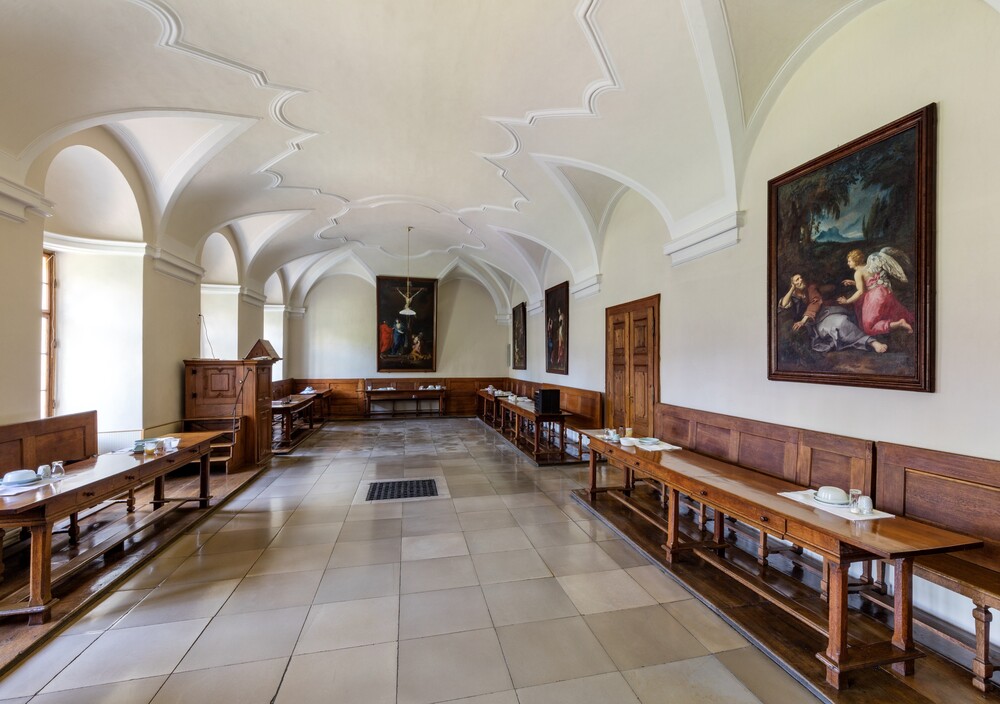 Kloster der Salesianerinnen in Wien, Einblick in das Refektorium