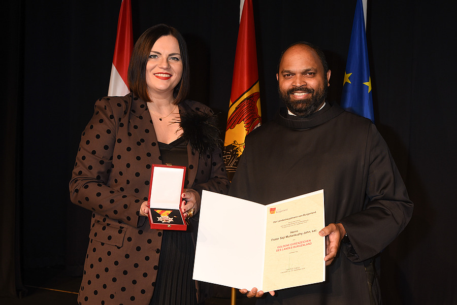 Der Provinzial der Barmherzigen Brüder, Fr. Saji Mullankuzhy, wurde am 11. November 2024 mit dem „Goldenen Ehrenzeichen des Landes Burgenland“ ausgezeichnet.