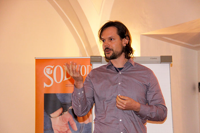 Manu Nitsch 2020 Infoabend zum Internationalen Gebetstag gegen Menschenhandel 2020 am 7. Feb.