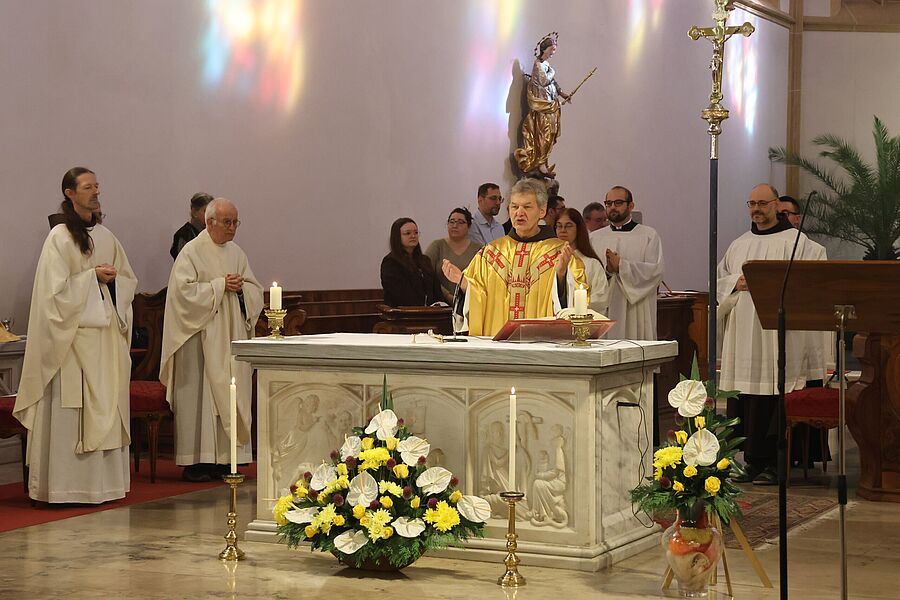 Provinzialminister P. Fritz Wenigwieser bezeichnete das Ordensleben in seiner Predigt als Alternative in einer Welt, in der es vor allem um Besitz und Macht geht.