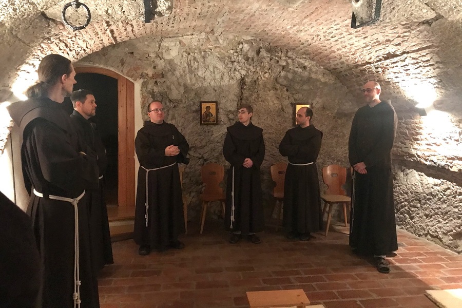 Der Ordensnachwuchs der Kapuziner und Franziskaner traf sich im Kapuzinerkloster Salzburg.