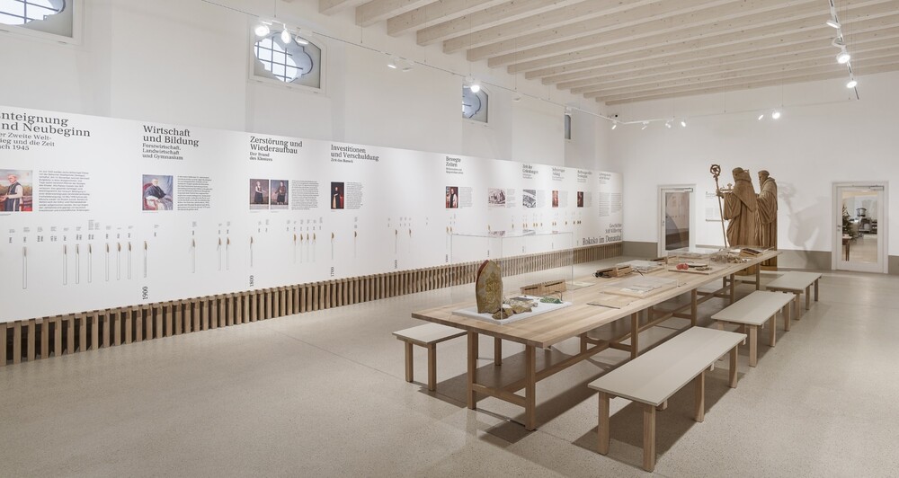 Abb. 5: Stiftsmuseum: „Raum der Geschichte“ / © Kurt Hörbst Abb. 5: Stiftsmuseum: „Raum der Geschichte“