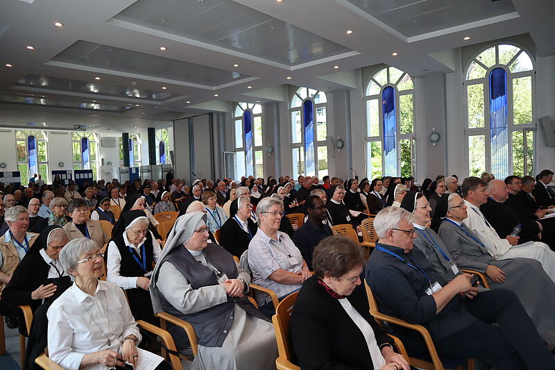 Die Mitgliederversammlung der Deutschen Ordensobernkonferenz beschäftigte sich mit dem Thema „Interkulturalität“.