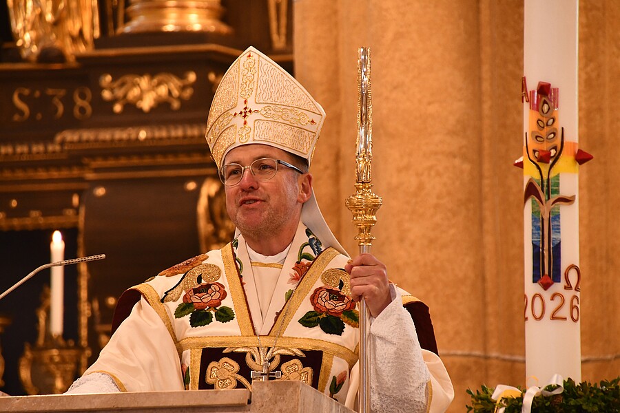 In seiner Predigt stellte Weihbischof Johannes Freitag das Osterfest ganz ins Zeichen des 950-Jahr-Jubiläums des Stifts St. Lambrecht.