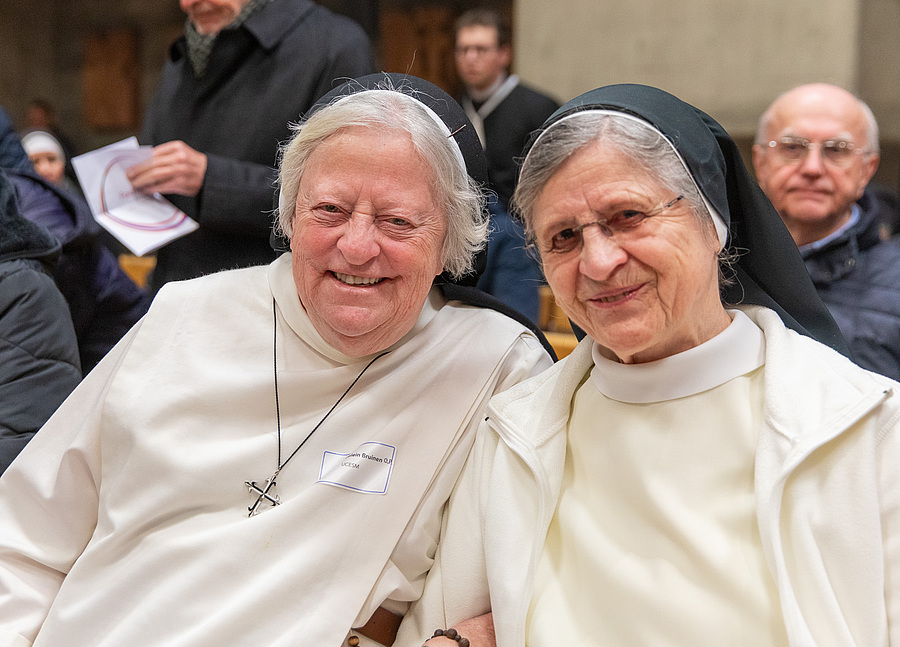 Sr. Marjolein Bruinen (l.) hat anlässlich des Welttages gegen Menschenhandel auf die dramatischen Ausmaße des Menschenhandels aufmerksam gemacht.