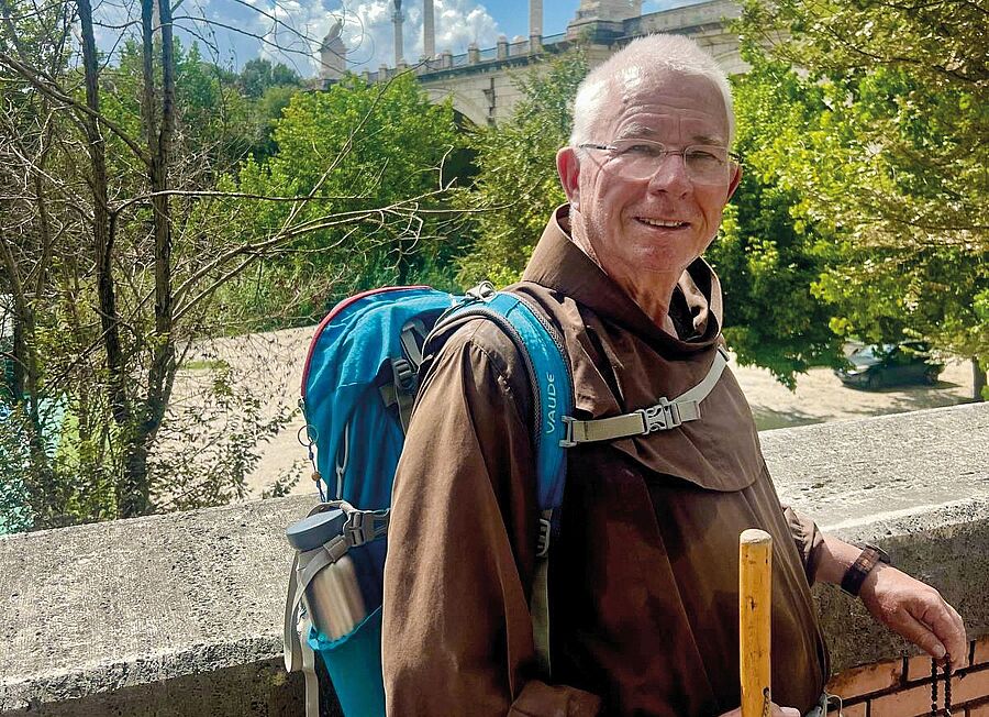 Für den Salzburger Erzbischof Franz Lackner im jahr 2025 persönlich besonders prägend: eine 450 Kilometer lange Fußwallfahrt von Florenz nach Rom auf dem Franziskusweg.
