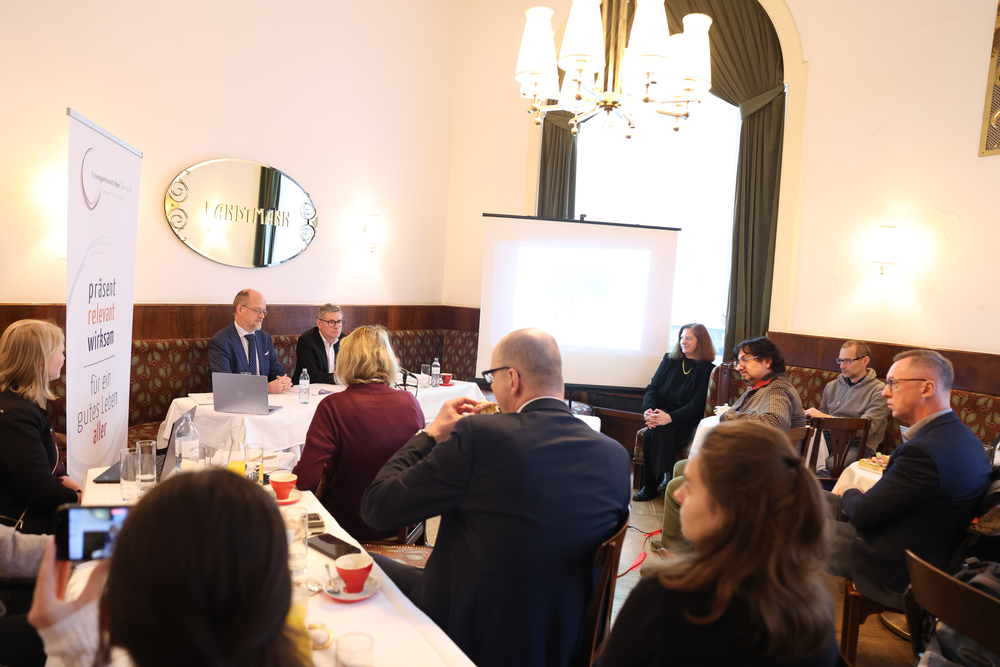 Teilnehmer:innen der Pressekonferenz