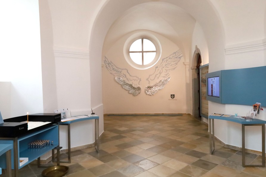 Abb. 10: Einblick in die Schutzengelkapelle / © Walter Retschitzegger Abb. 10: Einblick in die Schutzengelkapelle