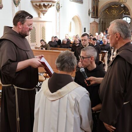 Erstmals Ordensgelübde / OFM Austria/Martin Barmettler ofm Erstmals Ordensgelübde