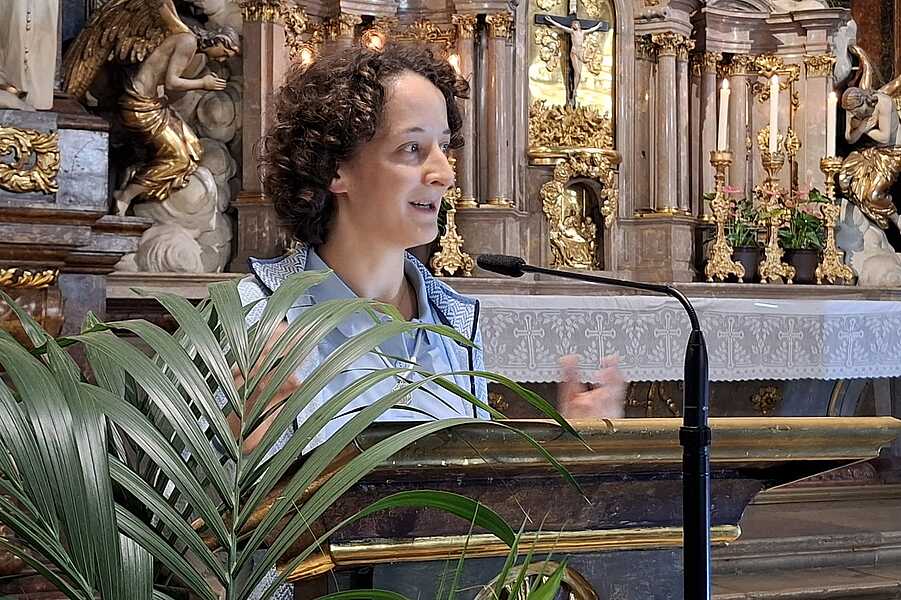 Sr. Jana Roschitz von der Kongregation der Schwestern von der Schmerzhaften Mutter war beim ökumenischen Gottesdienst in der Wiener Franziskanerkirche dabei. / Kathpress/Georg Pulling Sr. Jana Roschitz von der Kongregation der Schwestern von der Schmerzhaften Mutter war beim ökumenischen Gottesdienst in der Wiener Franziskanerkirche dabei.