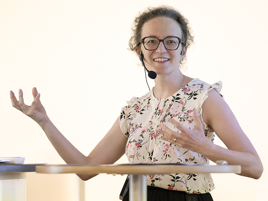 Die Theologin Michaela Quast-Neulinger hielt den Festvortrag beim Jubiläumsfest der Salvatorianerinnen. / Martin Maria Eder Die Theologin Michaela Quast-Neulinger hielt den Festvortrag beim Jubiläumsfest der Salvatorianerinnen.