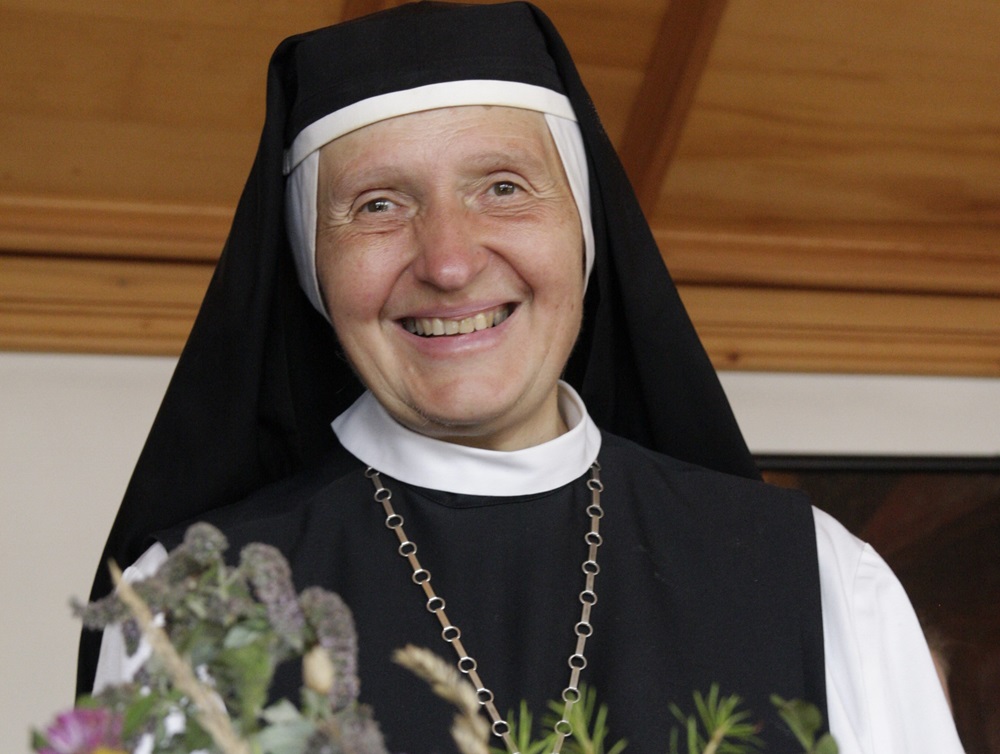 Äbtissin Hildegard Brem