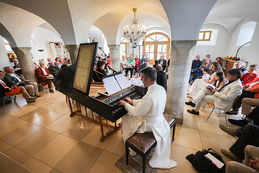 Für fr. Ewald Donhoffer ist klar: Kirchenmusik muss einen gewissen Qualitätsanspruch haben. / Christian Klenk Für fr. Ewald Donhoffer ist klar: Kirchenmusik muss einen gewissen Qualitätsanspruch haben.