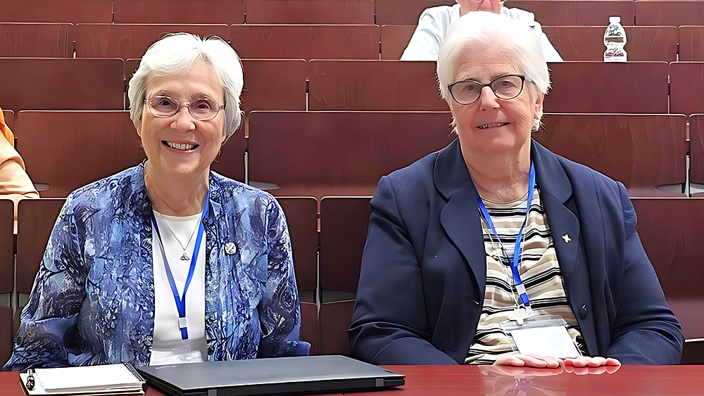 Sr. Roxanne Schares und Sr. Patricia Murray / UISG Sr. Roxanne Schares und Sr. Patricia Murray