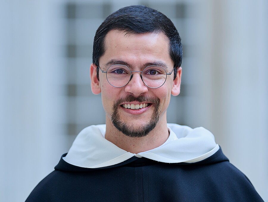 fr. Dominicus M. Armbruster trat mit 22 Jahren in den Dominikanerorden ein. / P. Adam Rokosz OP fr. Dominicus M. Armbruster trat mit 22 Jahren in den Dominikanerorden ein.