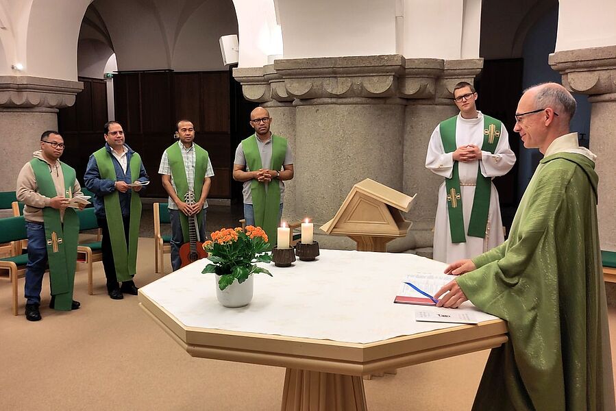 Neben den Beratungen stand auch ein Gottesdienst mit P. Marek Vanus auf dem Programm des Treffens. / P. Franz Helm SVD Neben den Beratungen stand auch ein Gottesdienst mit P. Marek Vanus auf dem Programm des Treffens.