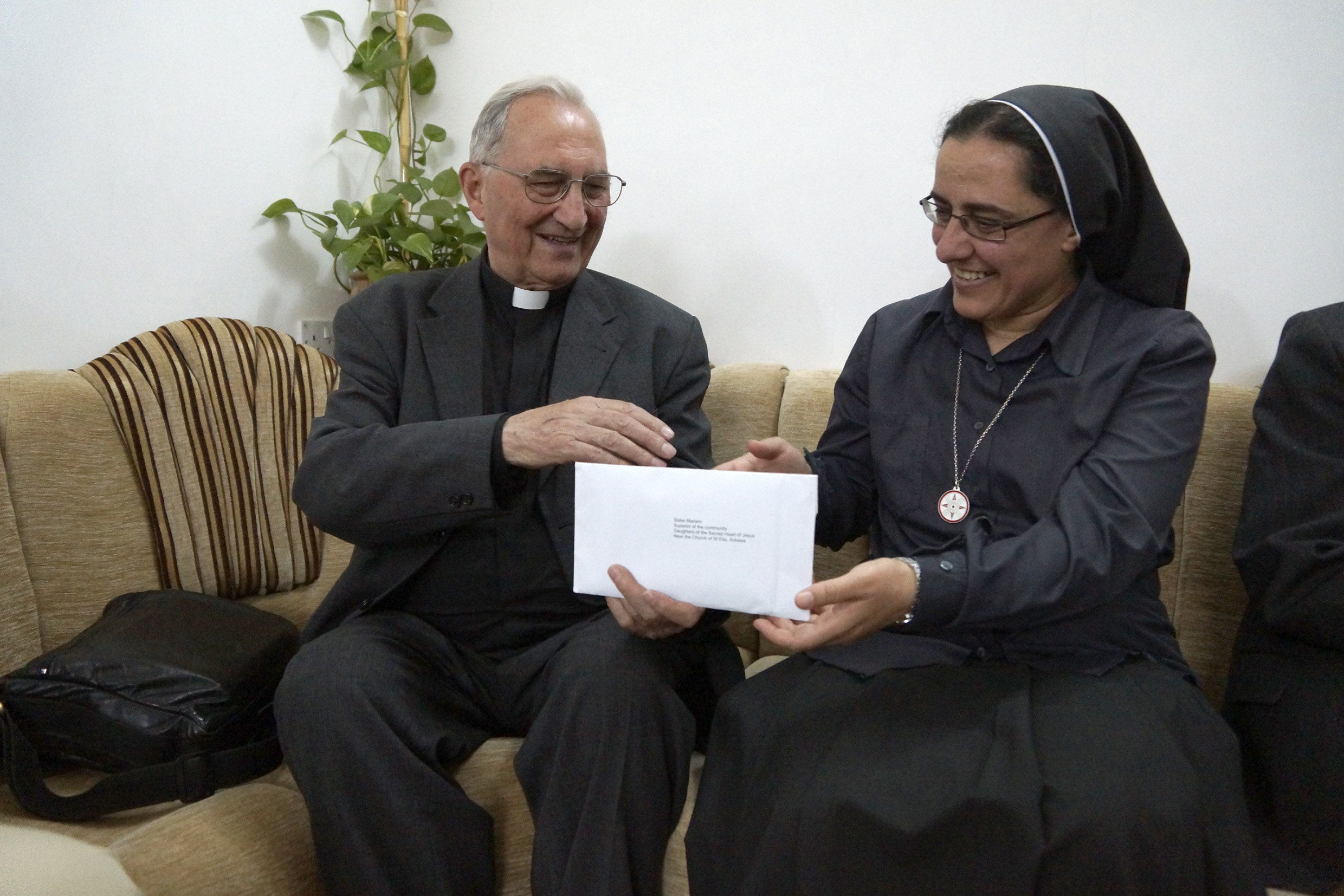 Im Irak mit Ordensfrau 2012                     