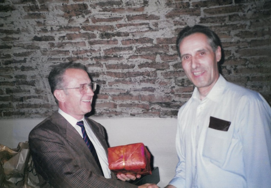 Der Marianist Herbert Dreiling (rechts) feiert am 19. August 2024 seinen 90. Geburtstag.