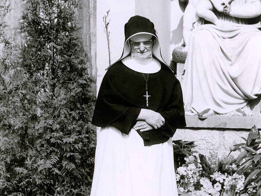 Sr. Manfreda Grausgruber (1878–1967) war als „Engel von Salzburg“ bekannt.