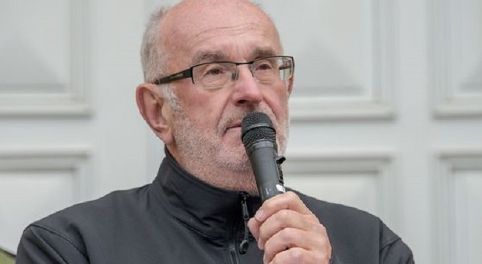 Wallfahrt / © Jack Haijes, Jack Haijes Wallfahrt der Landwirtschafstschulen OÖ, Motto „Der Stein schwimmt“.
Foto: Jack Haijes