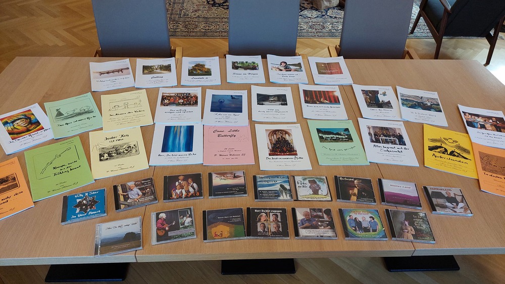 CDs und Notenhefte von P. Werner Hebeisen