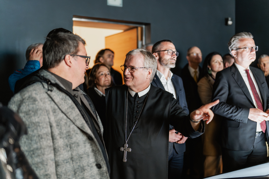 Auf dem Programm stand am 19. März 2024 auch die Eröffnung der Jubiläumsausstellung „950 Jahre lebendiges Kloster“. / bine photography Auf dem Programm stand am 19. März 2024 auch die Eröffnung der Jubiläumsausstellung „950 Jahre lebendiges Kloster“.
