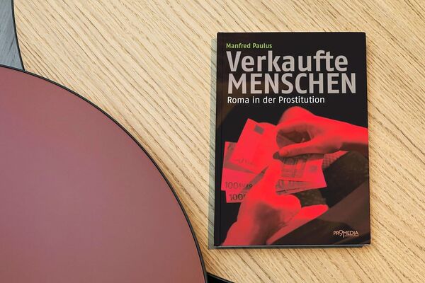 Buchpräsentation 'Verkaufte Menschen'