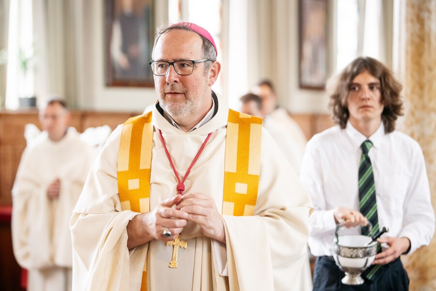 Abt Vinzenz Wohlwend segnete am 14. Juni 2024 den neuen Osttrakt des Klosters Mehrerau. / Lisa Mathis Abt Vinzenz Wohlwend segnete am 14. Juni 2024 den neuen Osttrakt des Klosters Mehrerau.