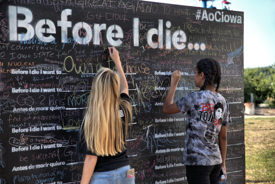 Before I die-Wand in Iowa (2017) / Contact:vanhookc@gmail.com Before I die-Wand in Iowa (2017)