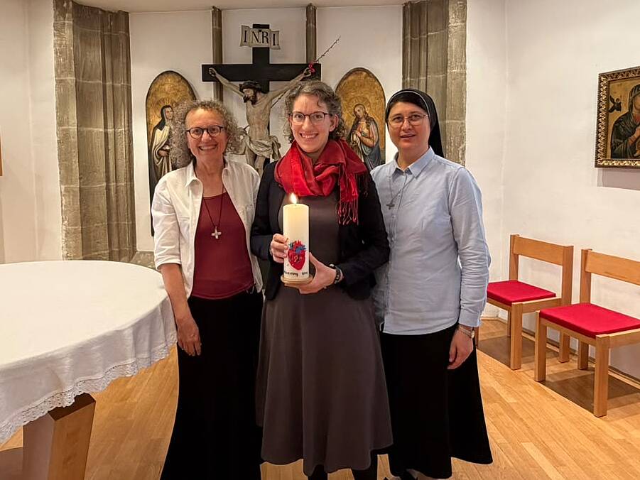 Sr. Christa Huber, Sr. Salome Fränzle und Sr. Bianca Petre (v.l.) leben gemeinsam in der Kommunität Wien der Congregatio Jesu.