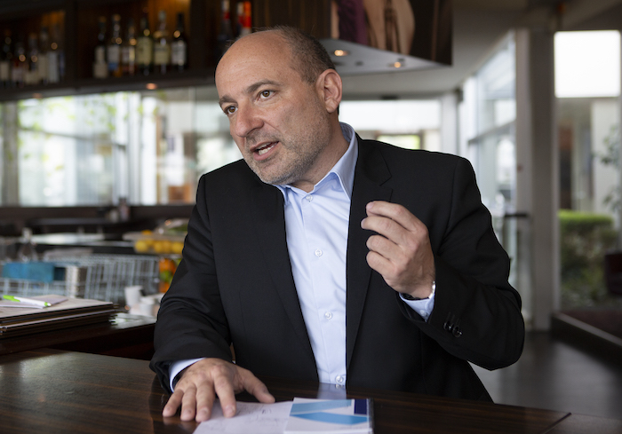 PROFESSOR MICHAEL SHAMIYEH / FOTO LUI, FOTOLUI WIRTSCHAFT,PROFESSOR MICHAEL SHAMIYEH LINZ,16.04.2018 FOTO:FOTO LUI