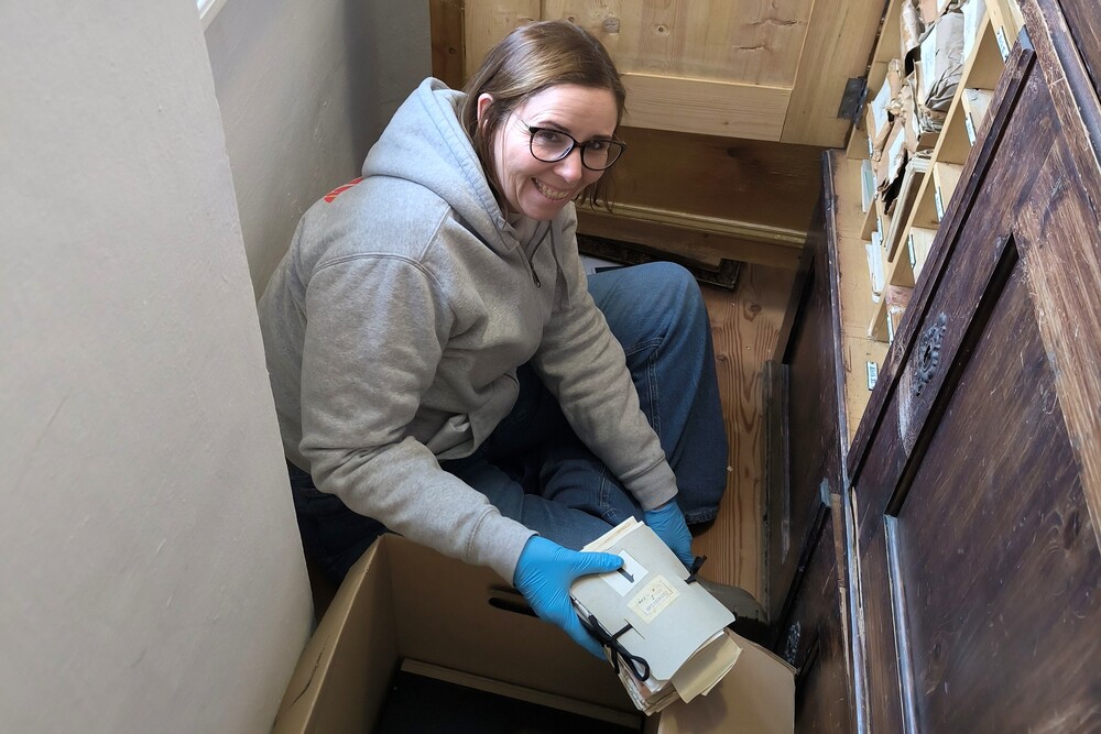 Archivarbeit im Stift Wilten