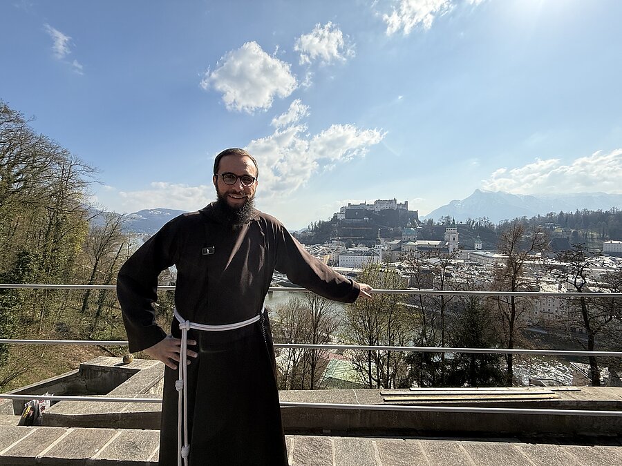Gemeinsam mit Br. Brian Thomas war das Rupertusblatt im Salzburger Kapuzinerkloster auf den Spuren des heiligen Franziskus unterwegs.