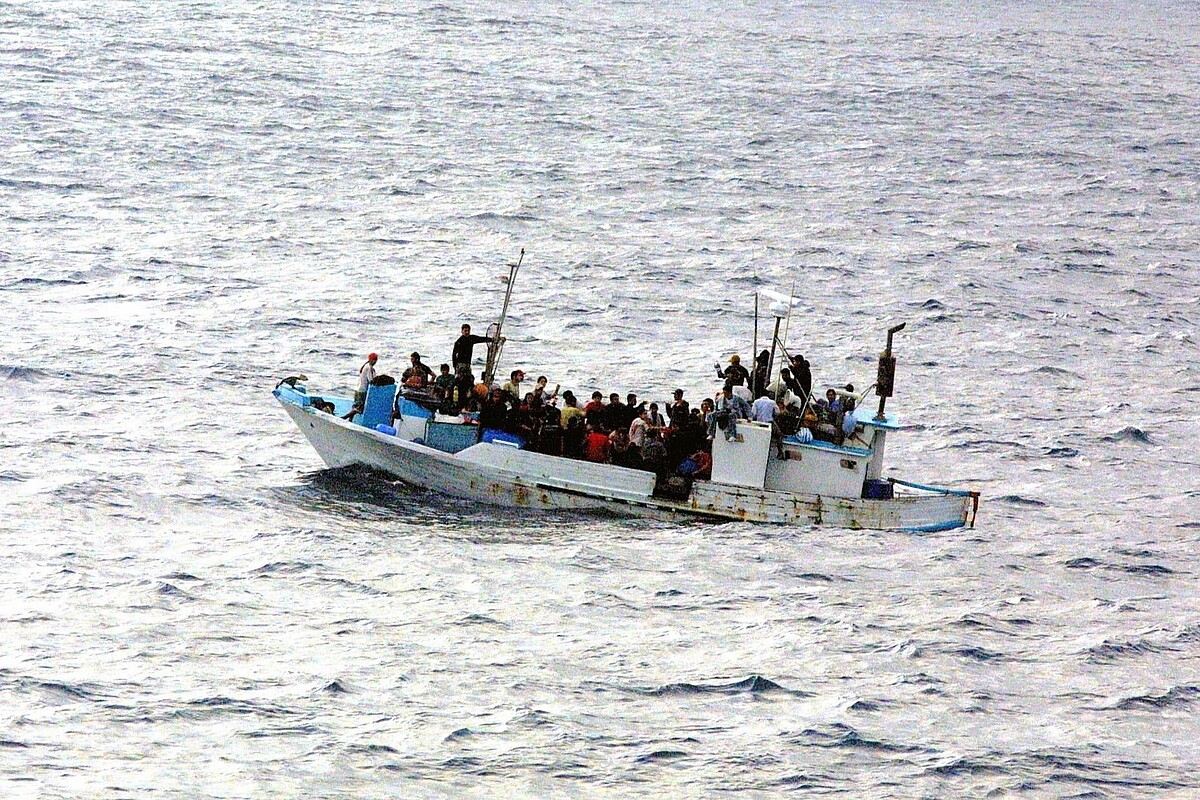 Flüchtende im Mittelmeer / Pixabay (Gerd Altmann) Flüchtende im Mittelmeer