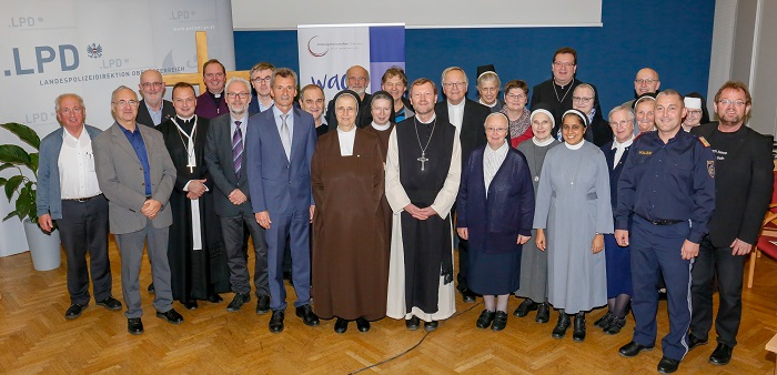 (c) Michael Dietrich