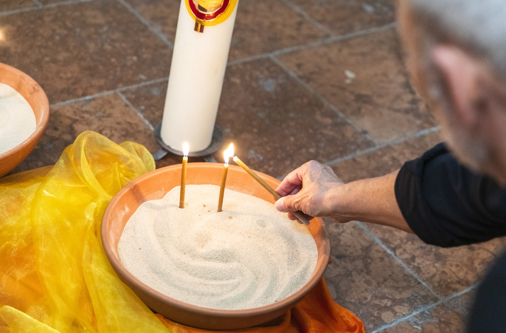 Trauer:Raum der Gesprächsinsel / ÖOK/emw Trauer:Raum der Gesprächsinsel