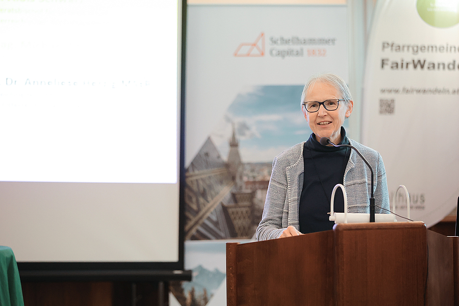 Sr. Anneliese Herzig betonte: „Die neue Bundesregierung muss sich international sowohl für Gerechtigkeit als auch für Frieden einsetzen.“