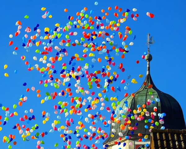 Bunte Ordenskommunikation