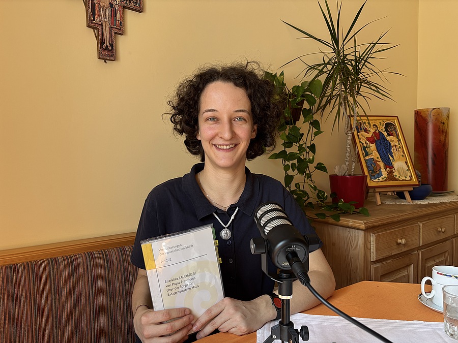 In der aktuellen Folge des Podcasts „Radio Werk-Klang“ ist Sr. Jana Roschitz zu hören.