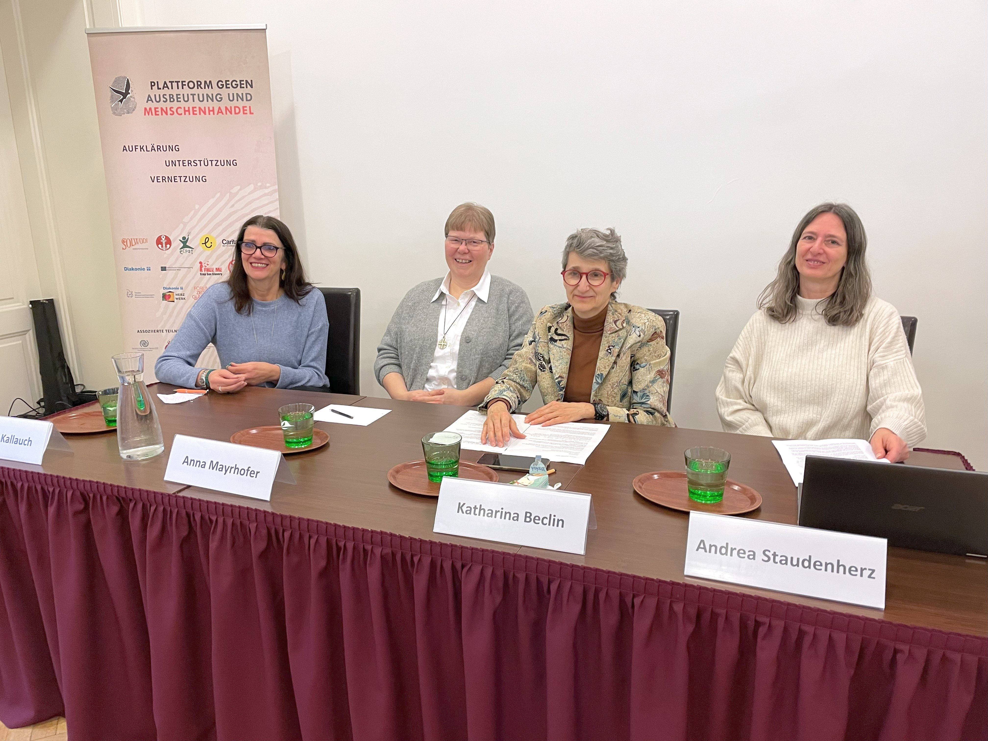 Pressekonferenz der Plattform gegen Menschenhandel und Ausbeutung / ÖOK/ml Pressekonferenz der Plattform gegen Menschenhandel und Ausbeutung