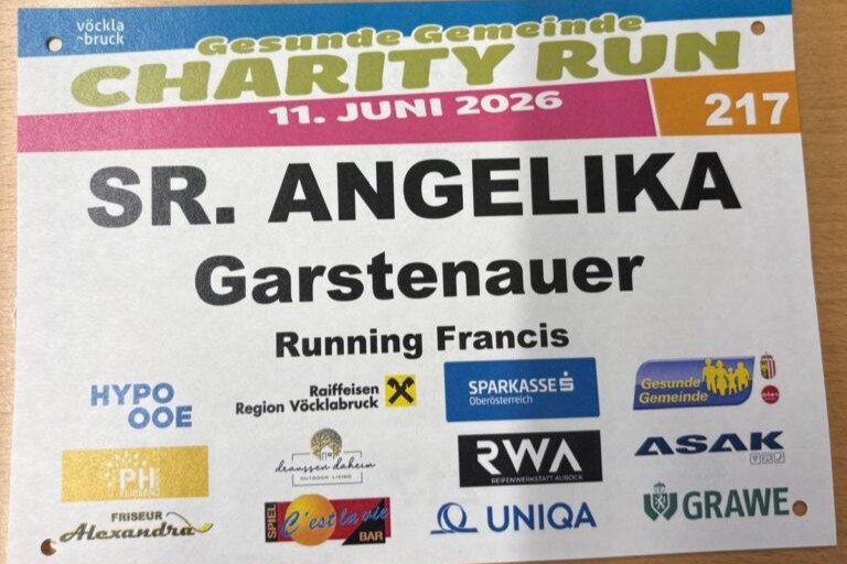 Franziskanerinnen von Vöcklabruck beim Charity-Run 2026