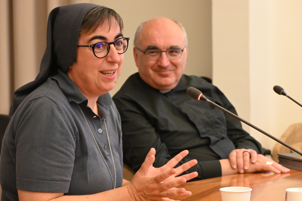 Sr. Alessandra Smerilli und Bischof Wilhelm Krautwaschl