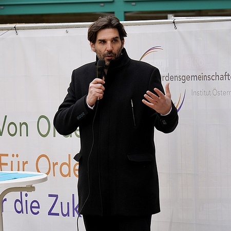 Spatenstich St. Franziskus                               